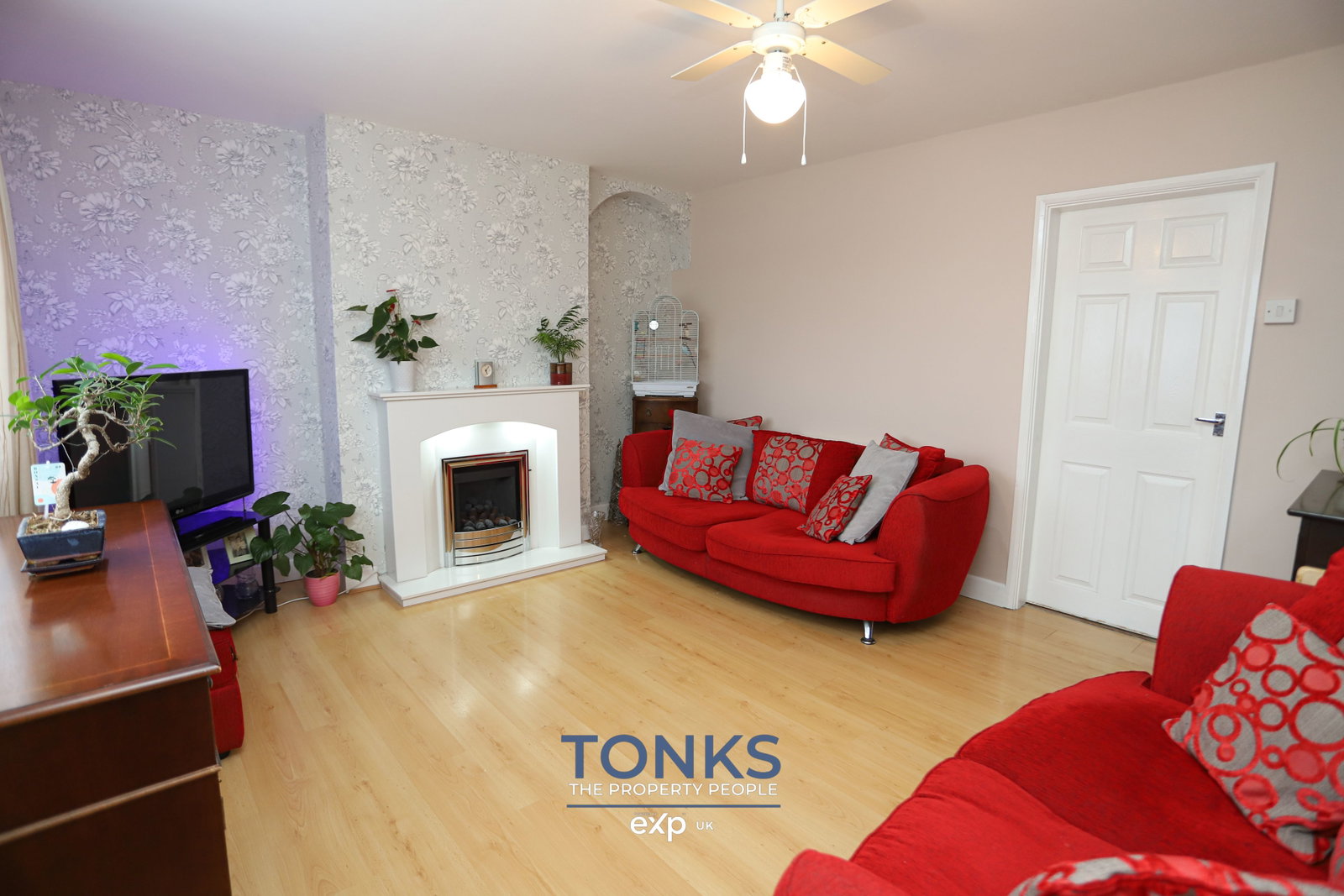Semi Detached House in Halesowen