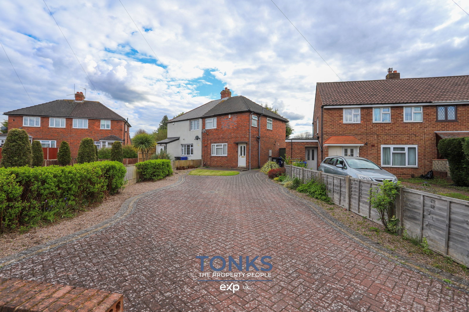 Semi Detached House in Halesowen