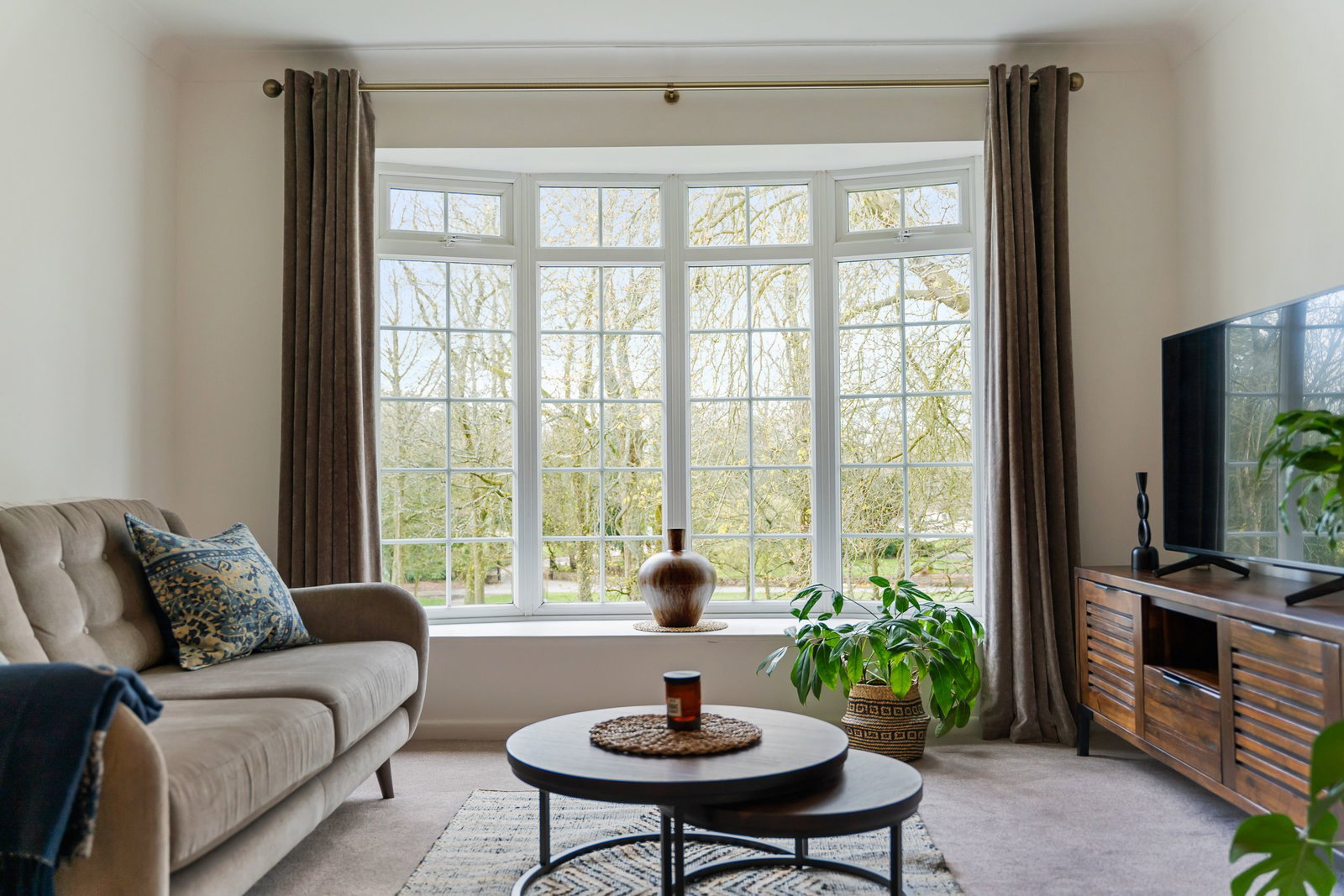 Apartment in Leigh