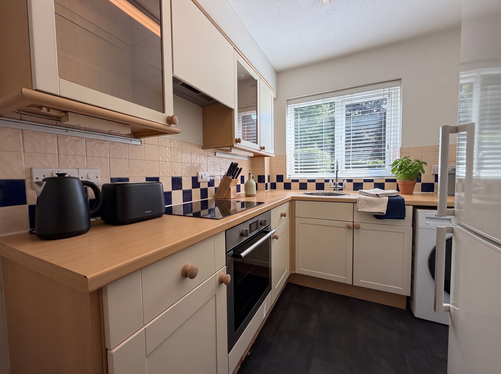 Flat in Leatherhead