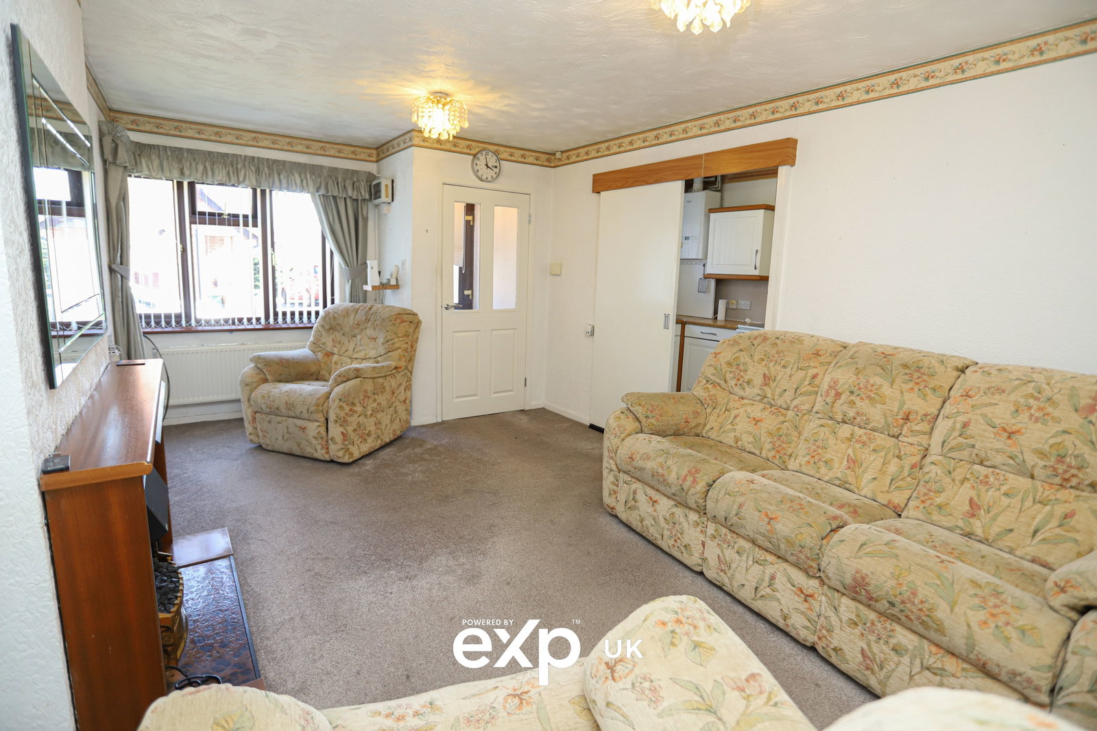 Terraced Bungalow in Tipton