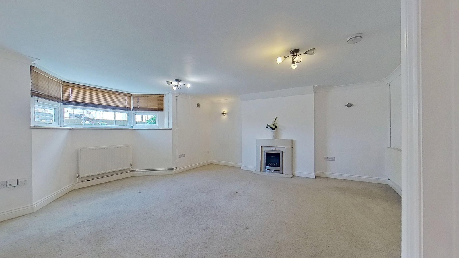 Flat in Deal