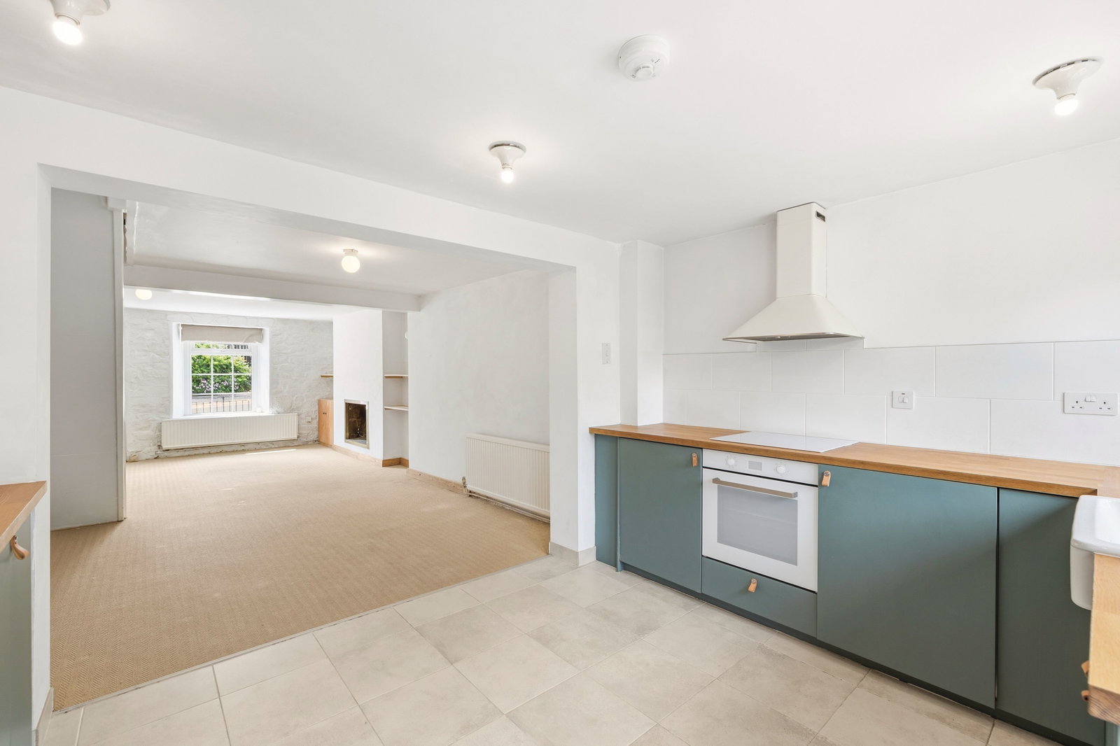 Semi Detached House in Swansea