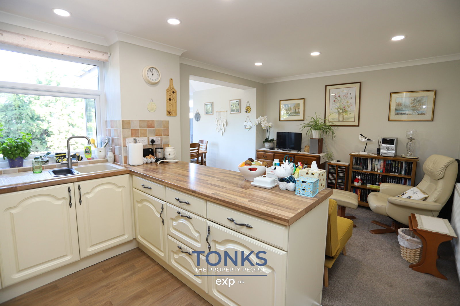Semi Detached House in Stourbridge