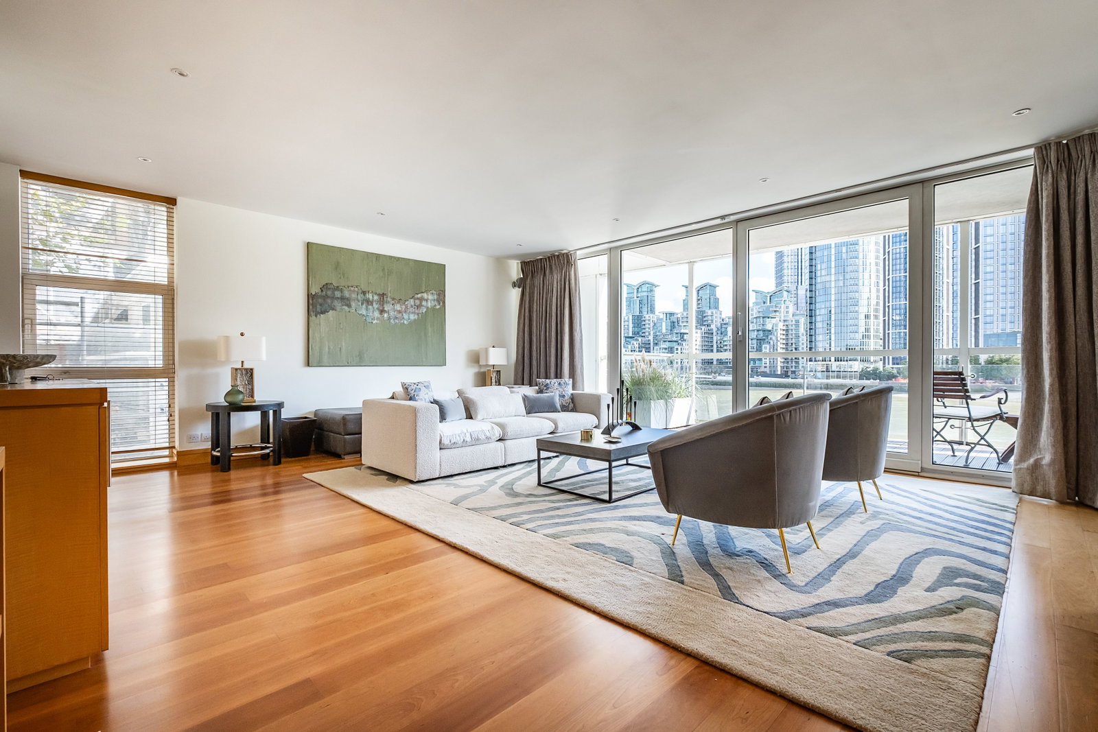 Flat for sale in London, Grosvenor Road, London, SW1V, 1886 m²