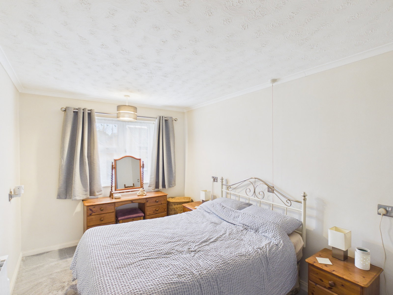 Semi Detached Bungalow in Stowmarket