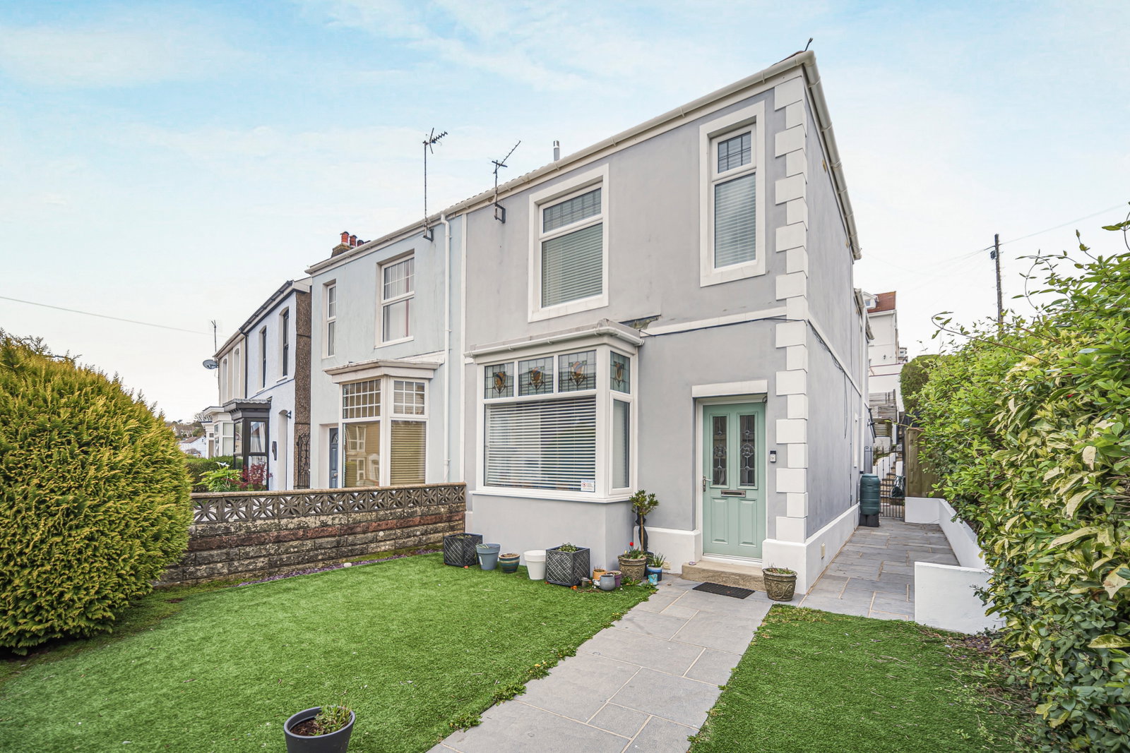 Semi Detached House in Swansea