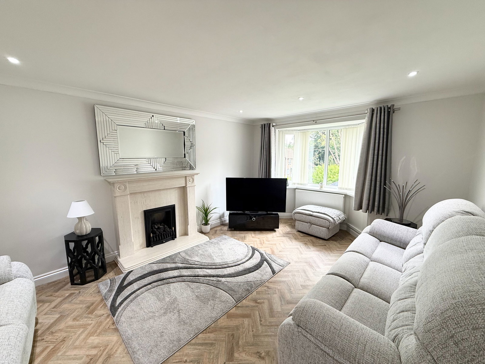 Detached House in Swansea