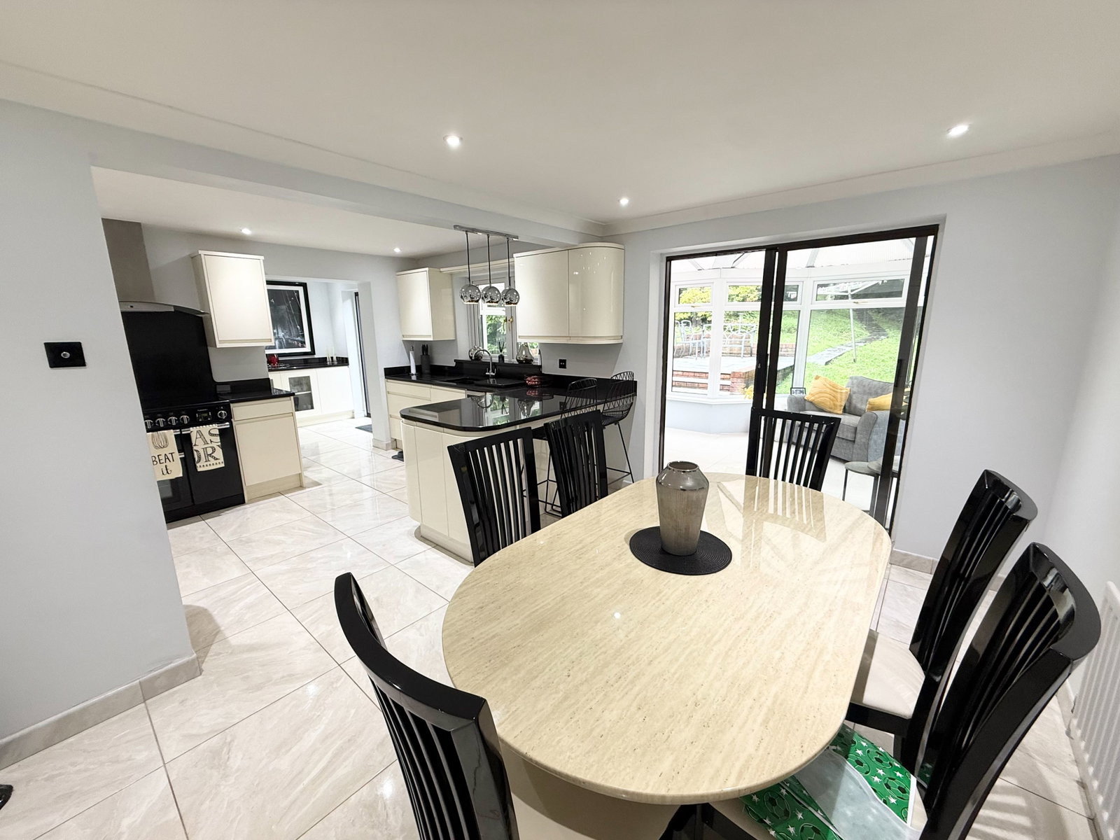 Detached House in Swansea