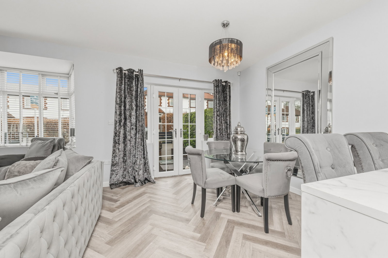 Semi Detached House in Leeds