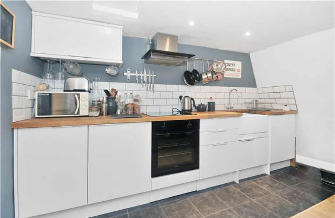 Flat in Bath