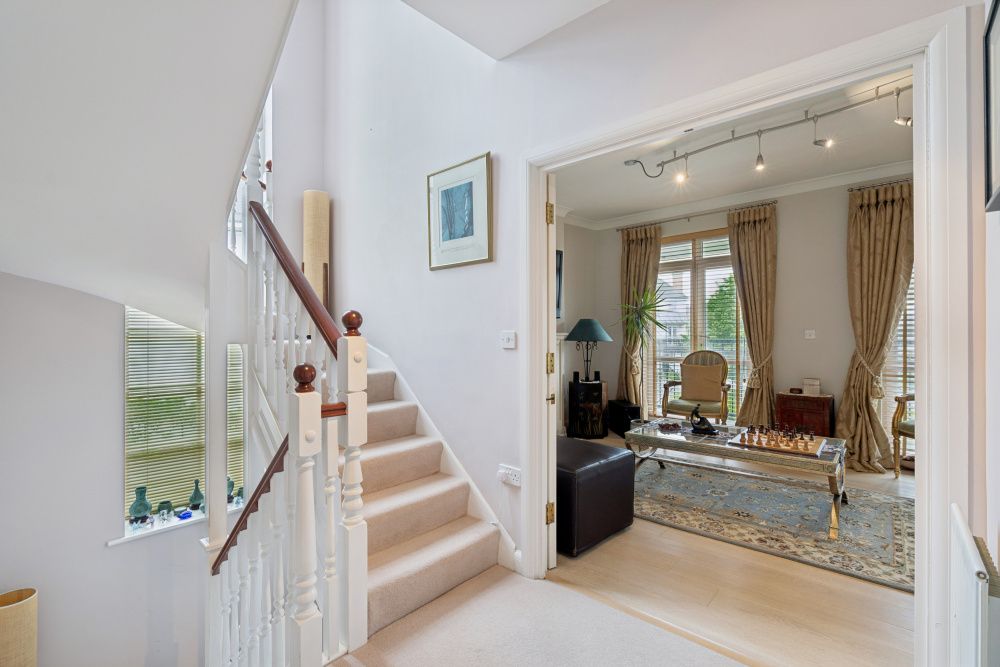End Of Terrace House in Stanmore 4