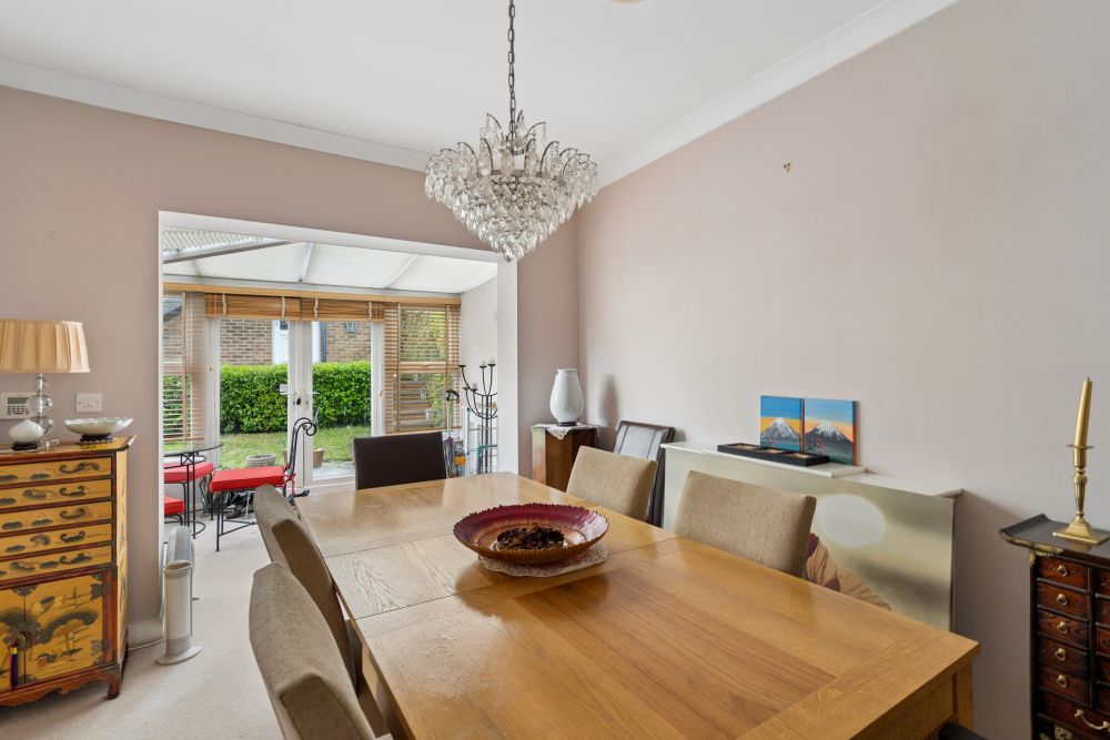 End Of Terrace House in Stanmore