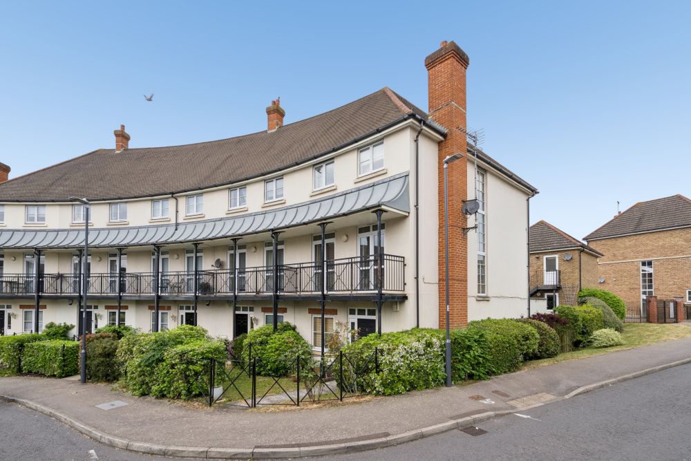 End Of Terrace House in Stanmore
