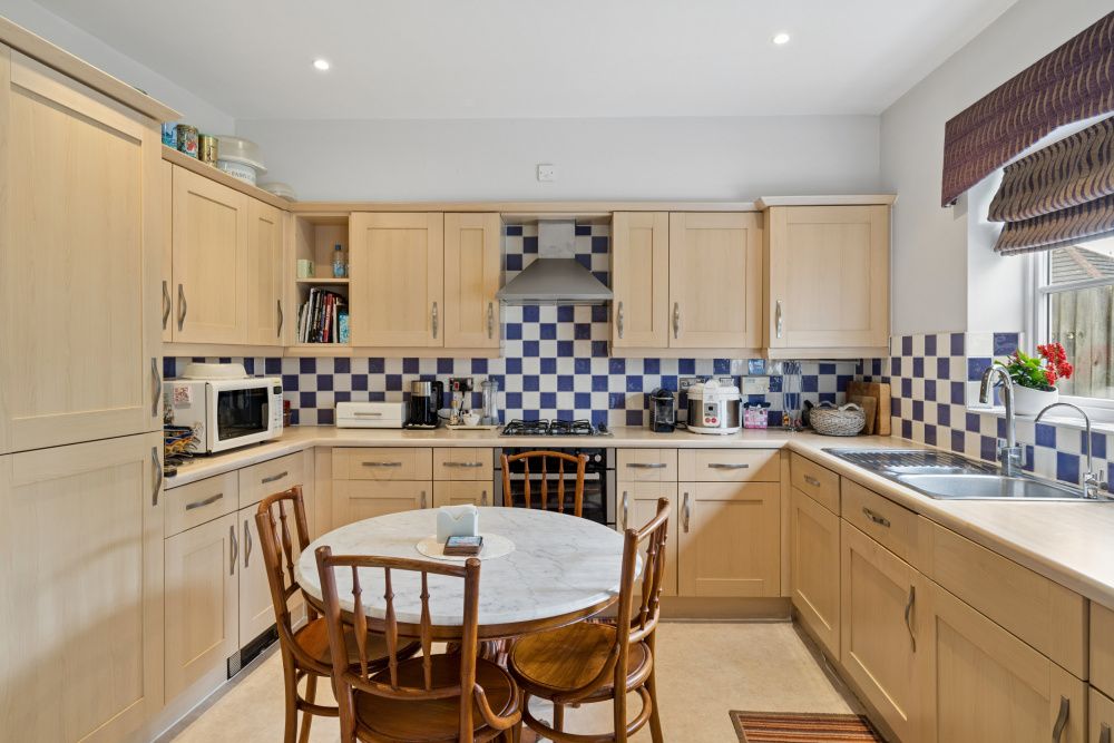 End Of Terrace House in Stanmore