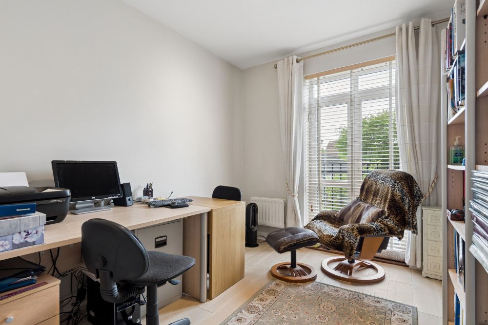 End Of Terrace House for sale in Stanmore, Lady Aylesford Avenue, Stanmore, HA7 4FH, 1707 m²