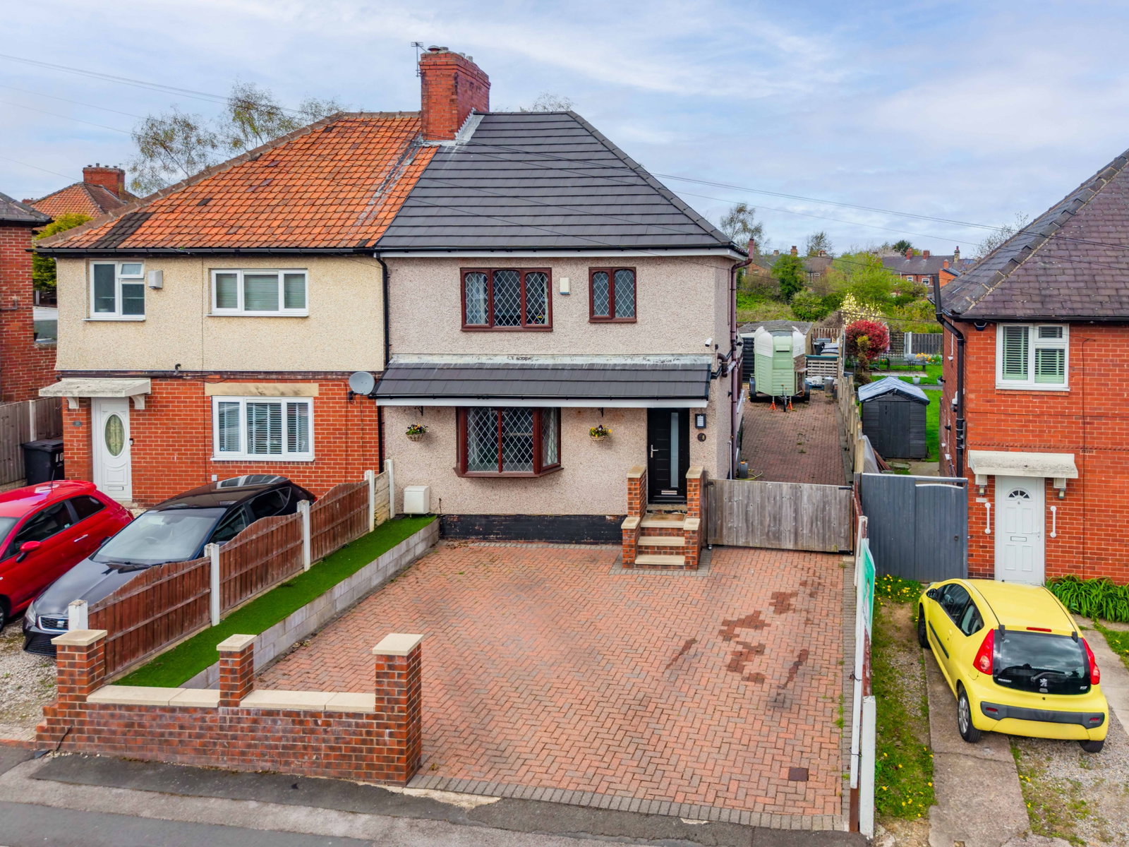 Semi Detached House in Barnsley
