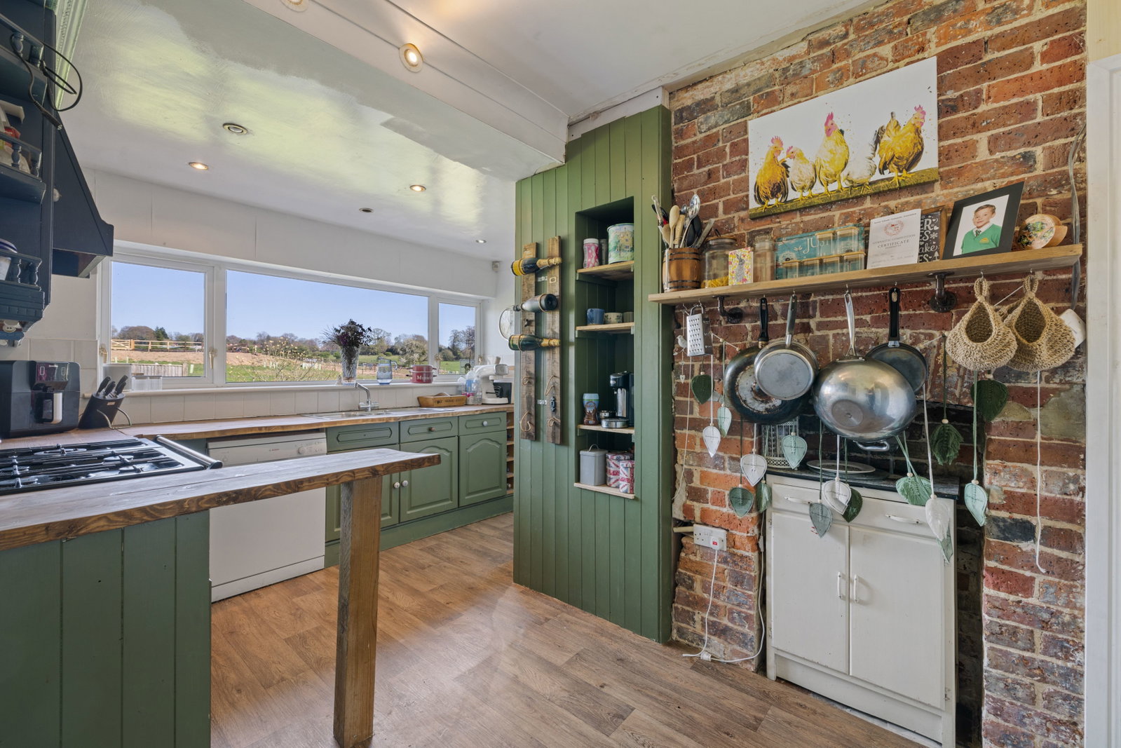 Semi Detached House in Hindhead