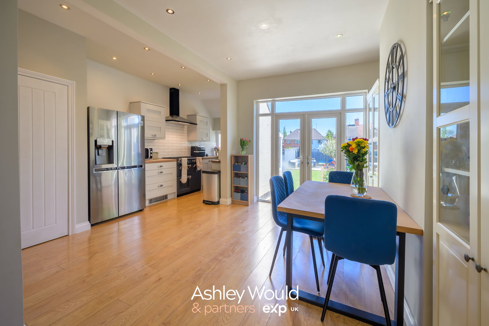 Semi Detached House in Oldbury