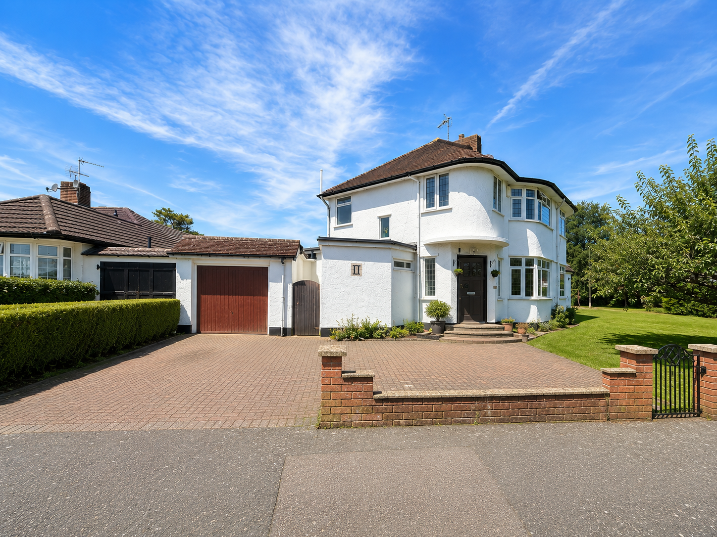 Semi Detached House for sale in Orpington, Melrose Crescent, Orpington, BR6 9NT