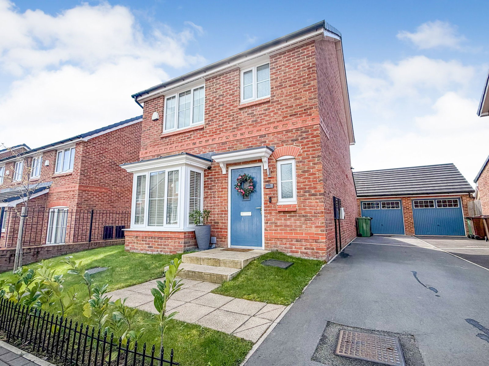 Detached House in Wakefield