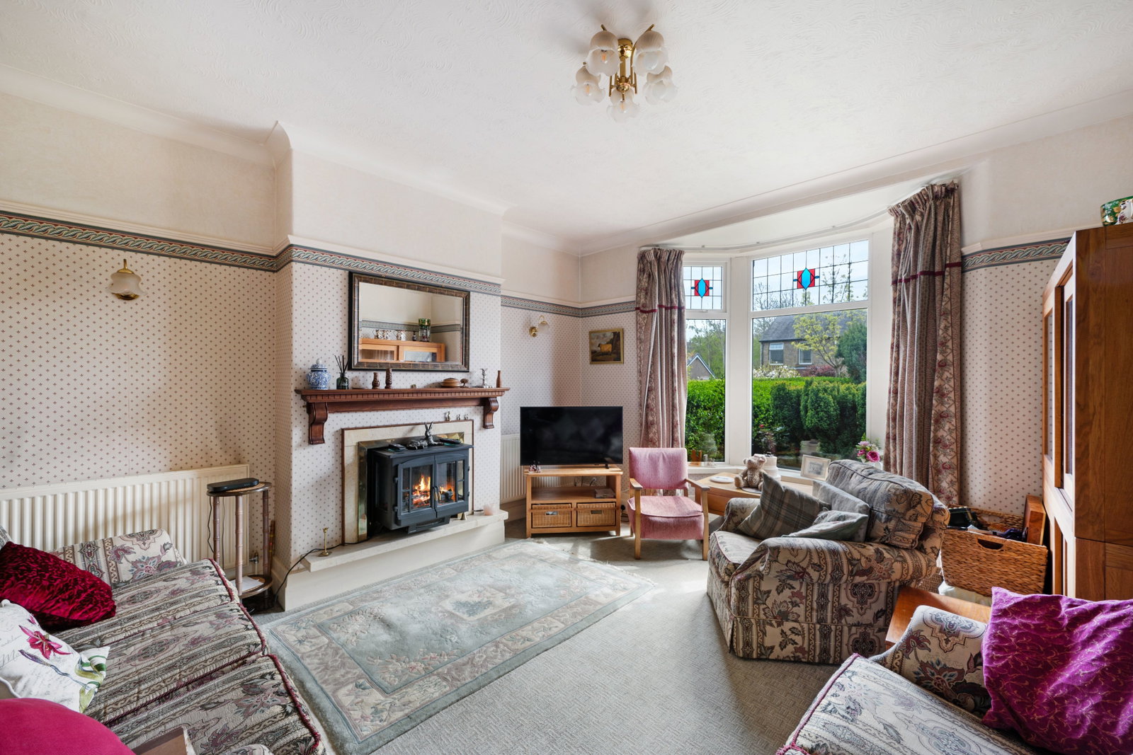 Semi Detached House in Huddersfield