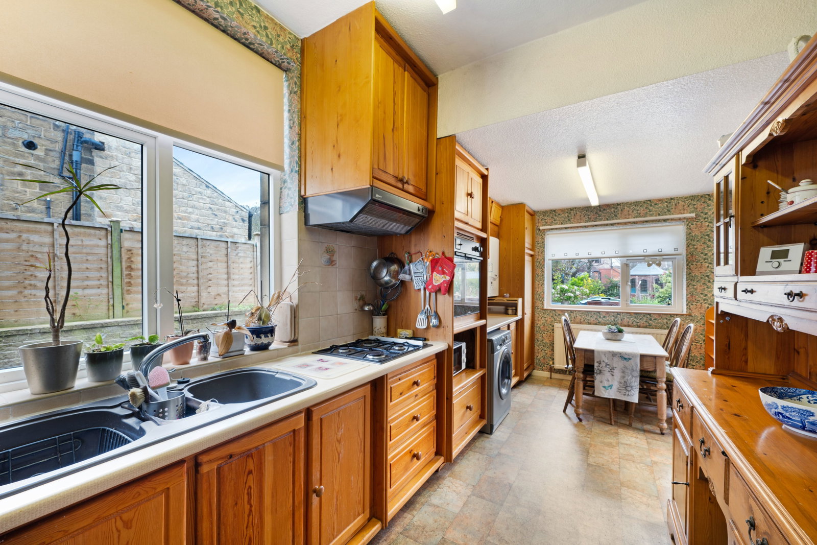 Semi Detached House in Huddersfield