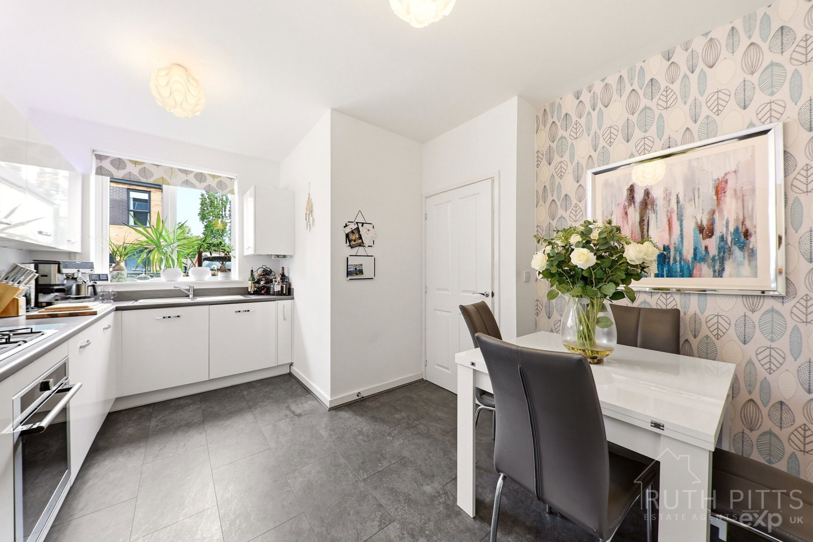 Semi Detached House in Pontefract