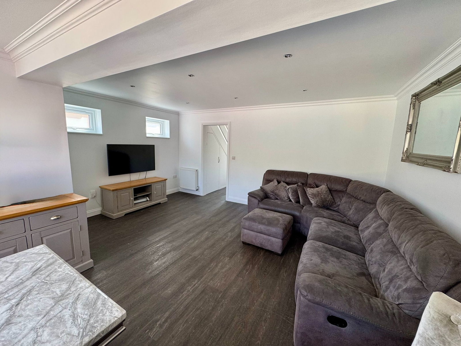 Semi Detached House in Ashford