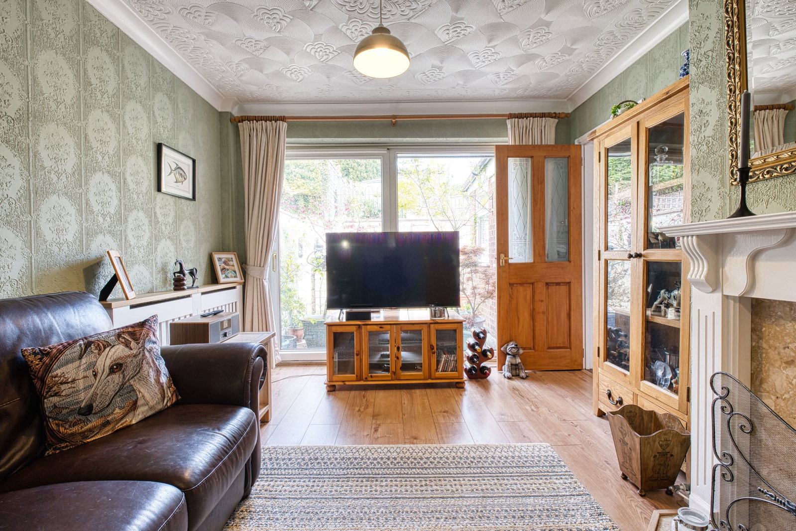Semi Detached Bungalow in Gravesend