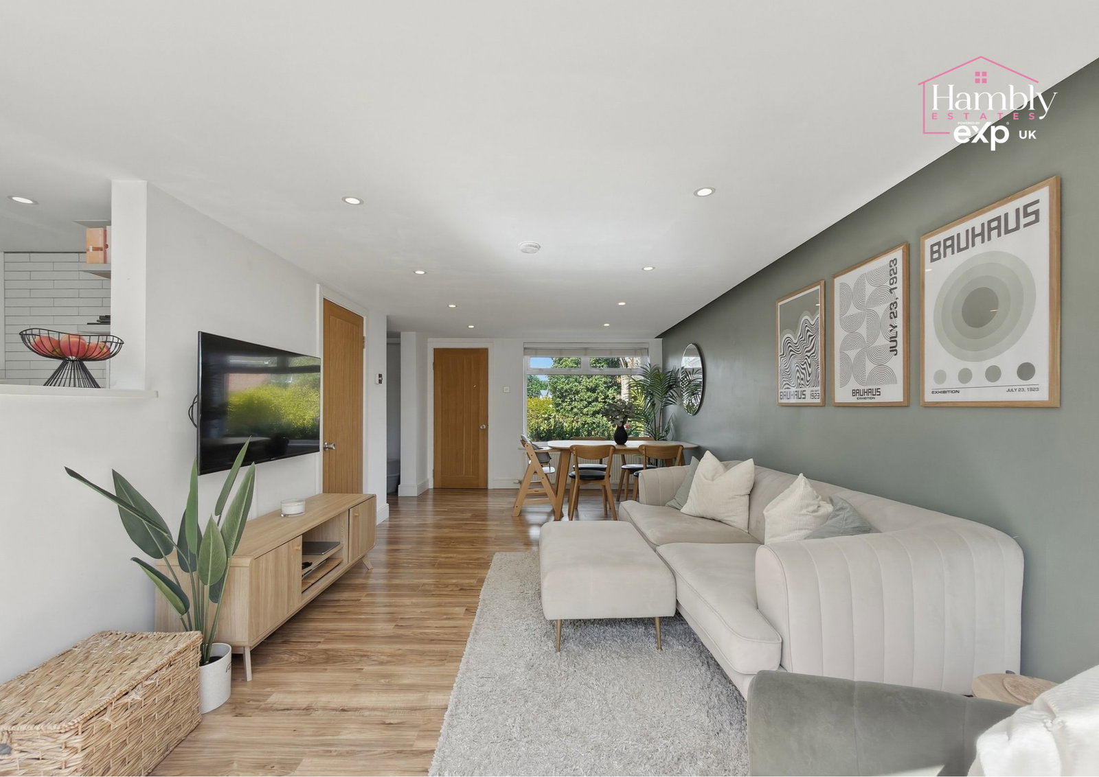 Semi Detached House in Cardiff