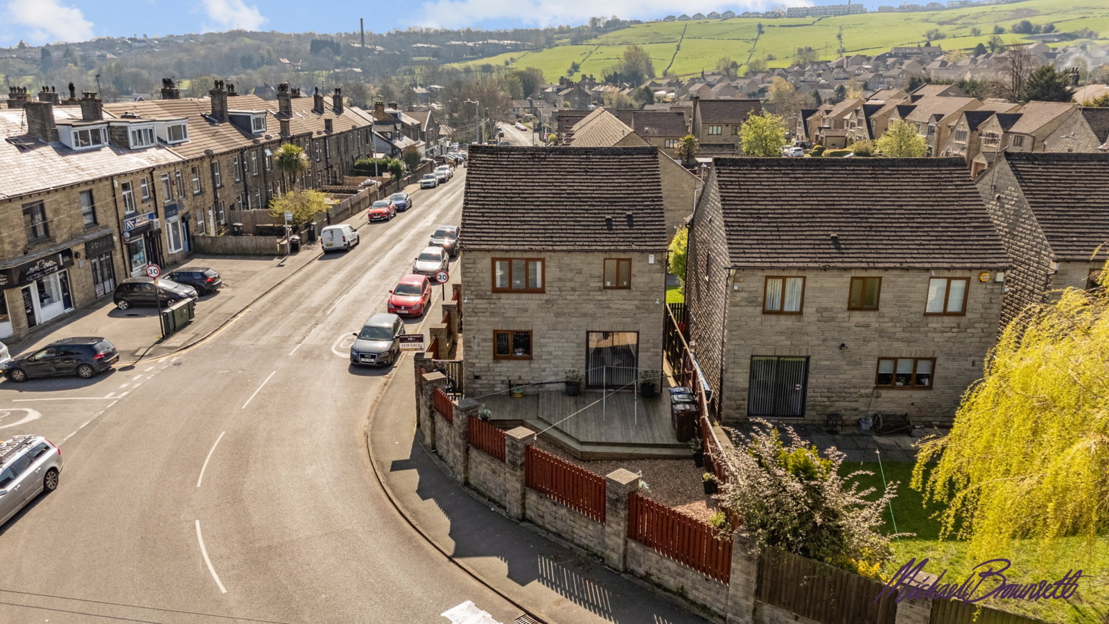 Detached House in Bradford
