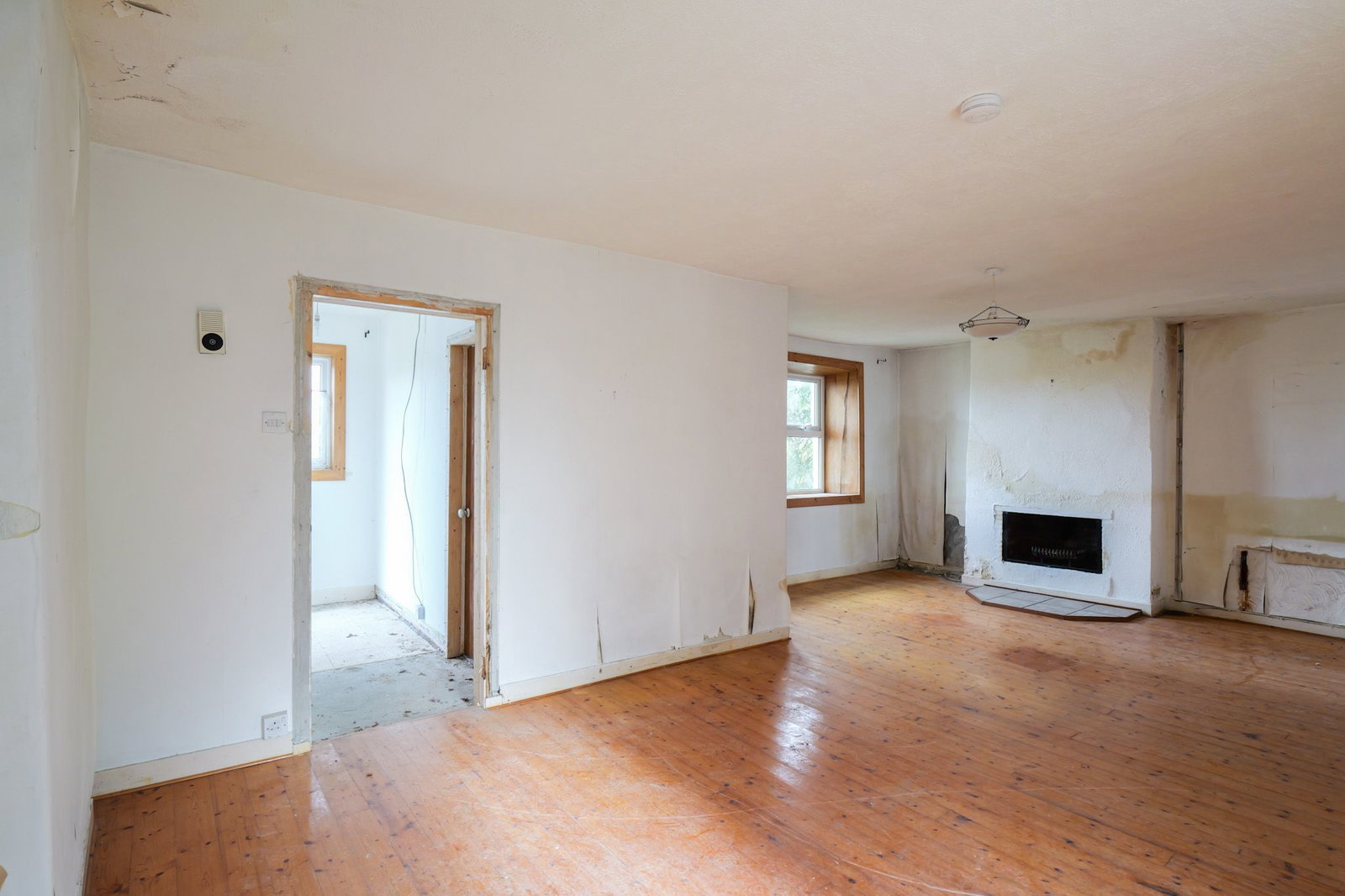Semi Detached Bungalow in Dumfries