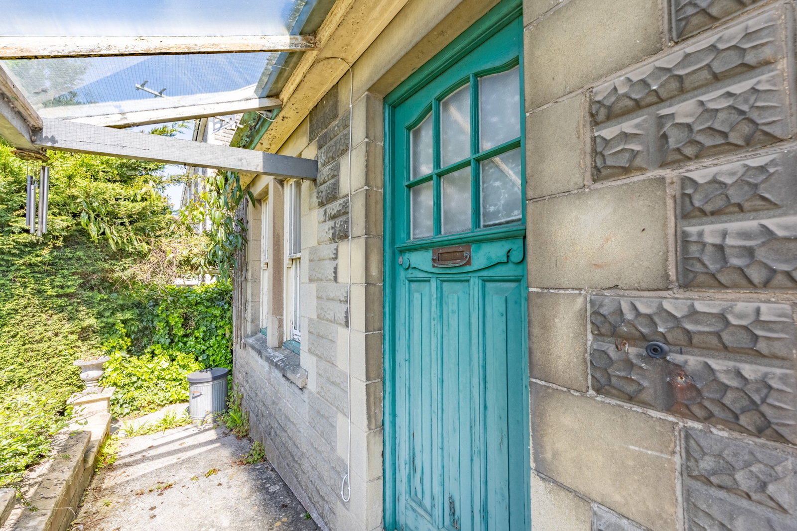 Bungalow in Bristol
