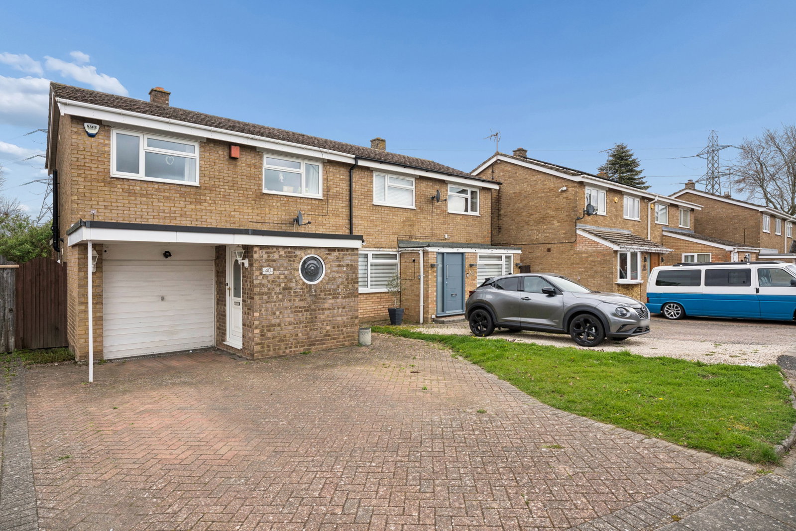 Semi Detached House in Dunstable