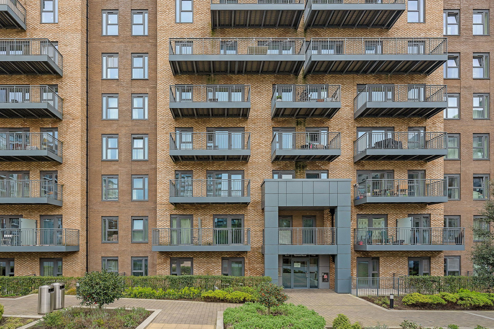 Flat in London