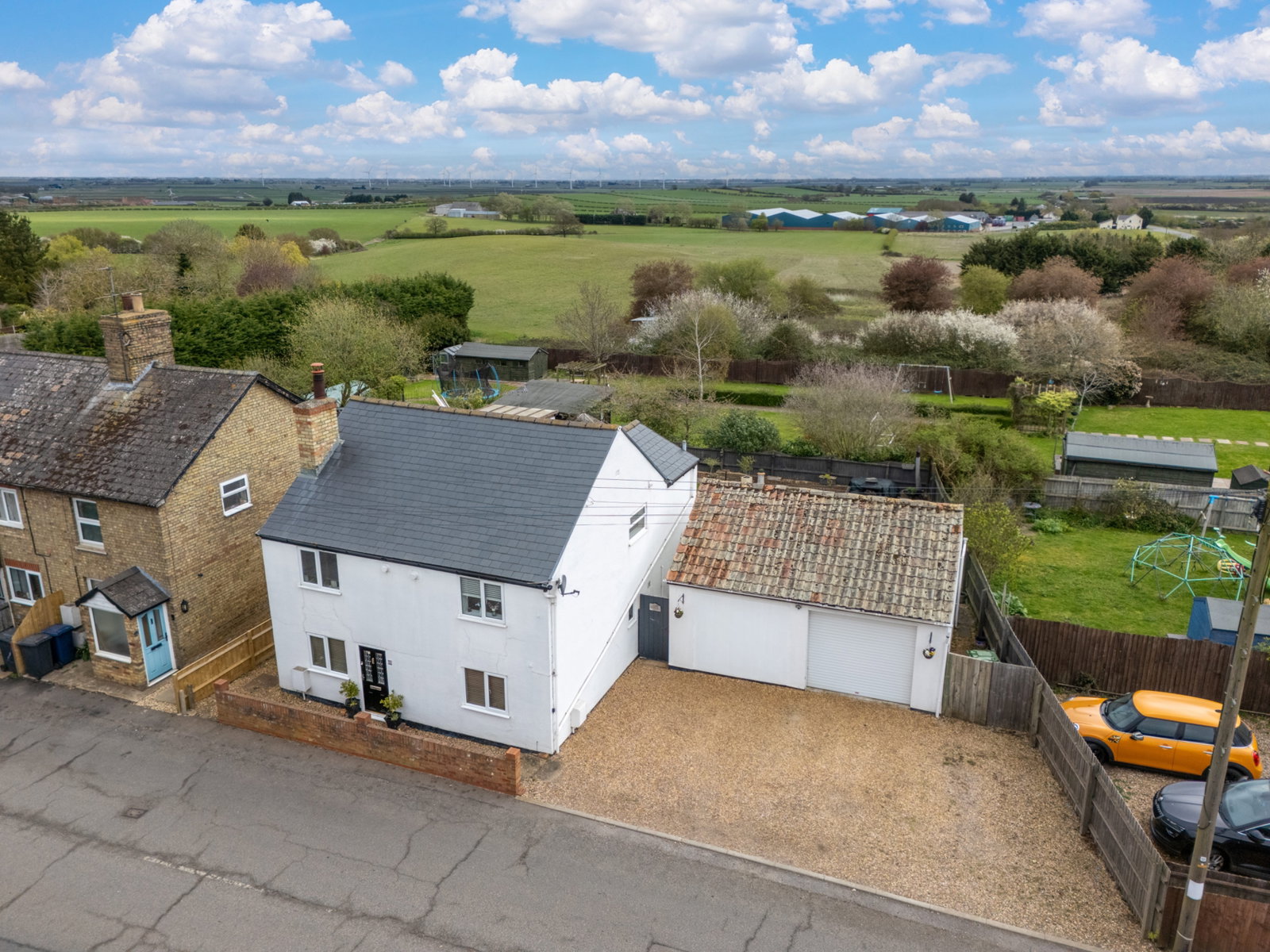 Detached House in Huntingdon