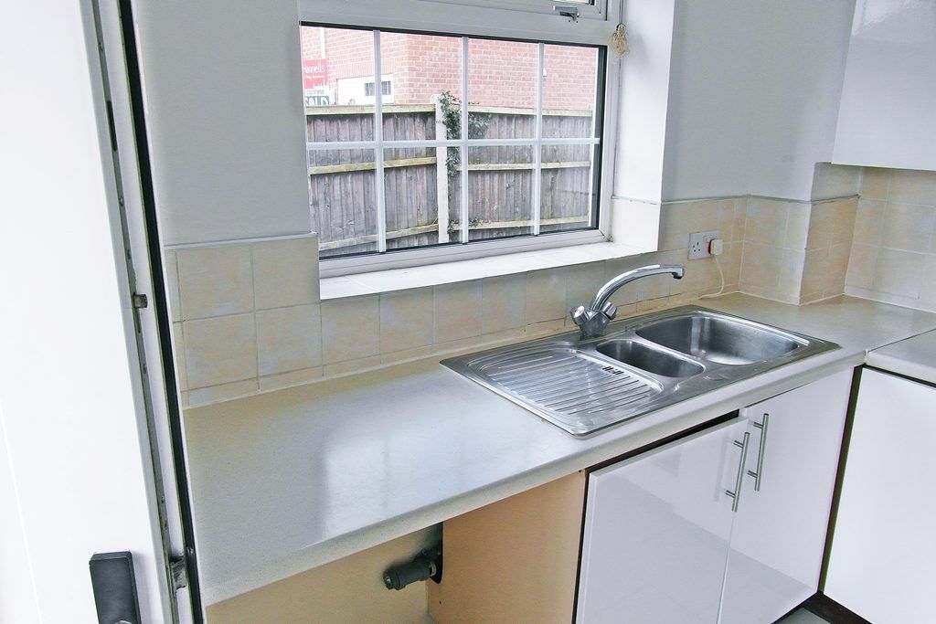 Semi Detached Bungalow in Derby