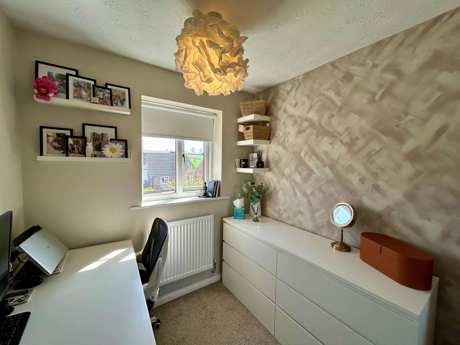 Semi Detached House in Burton-on-trent