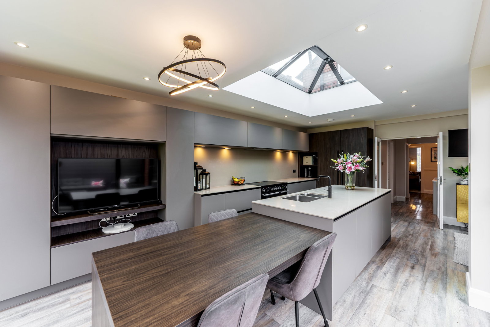 Semi Detached House in Solihull