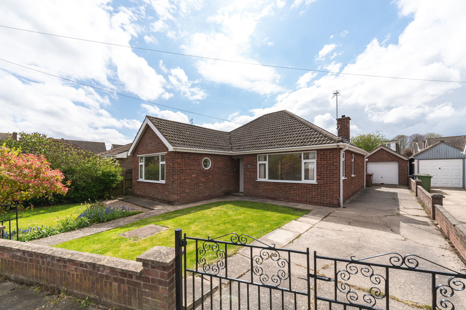 Bungalow in Grimsby