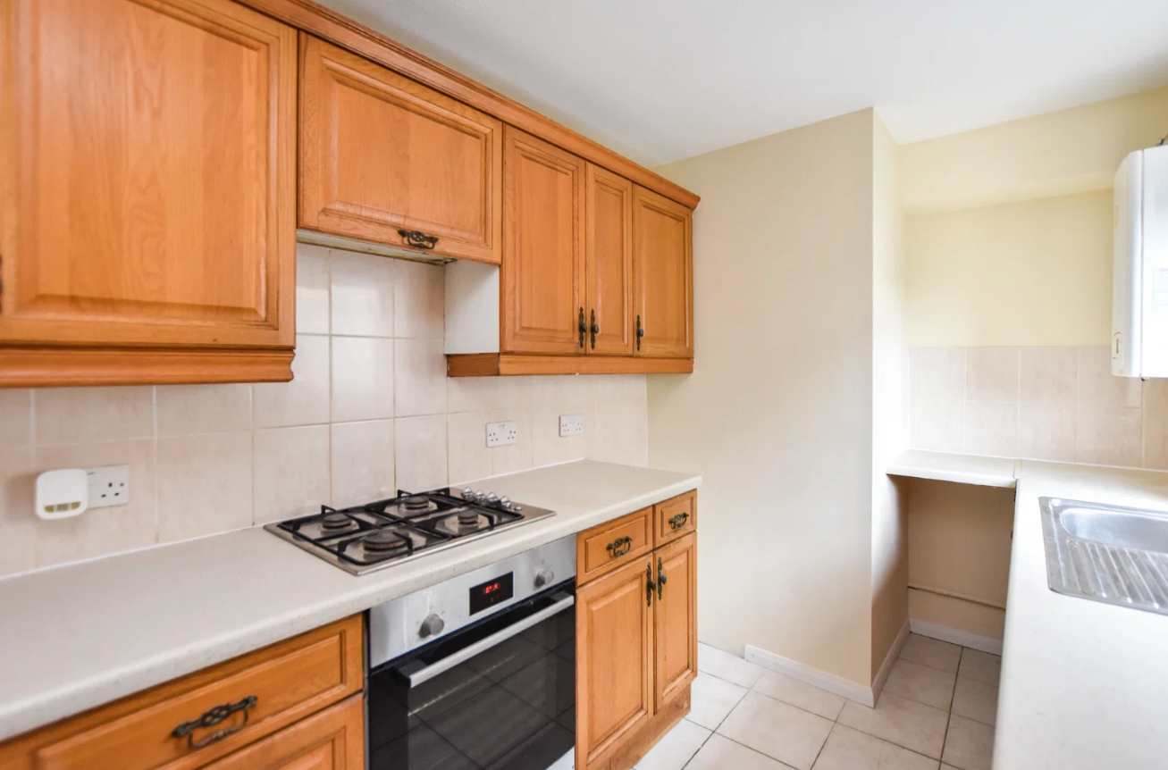 Flat in Epsom