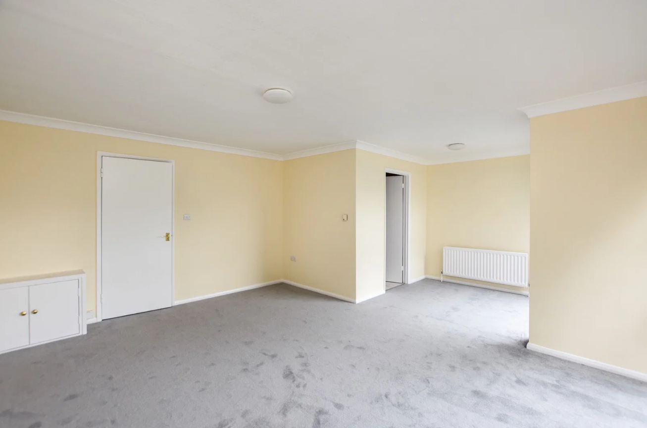 Flat in Epsom