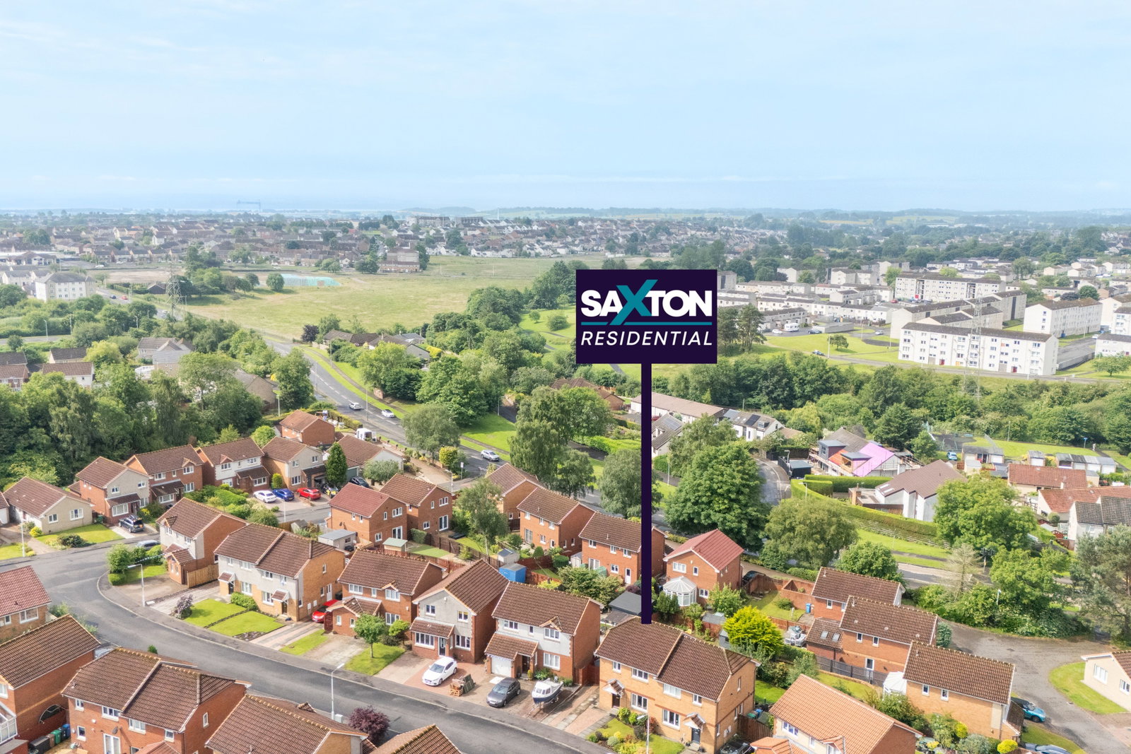 Semi Detached House in Dunfermline