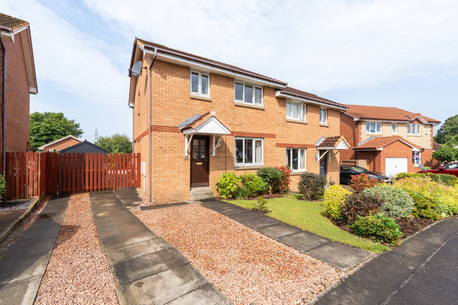 Semi Detached House in Dunfermline