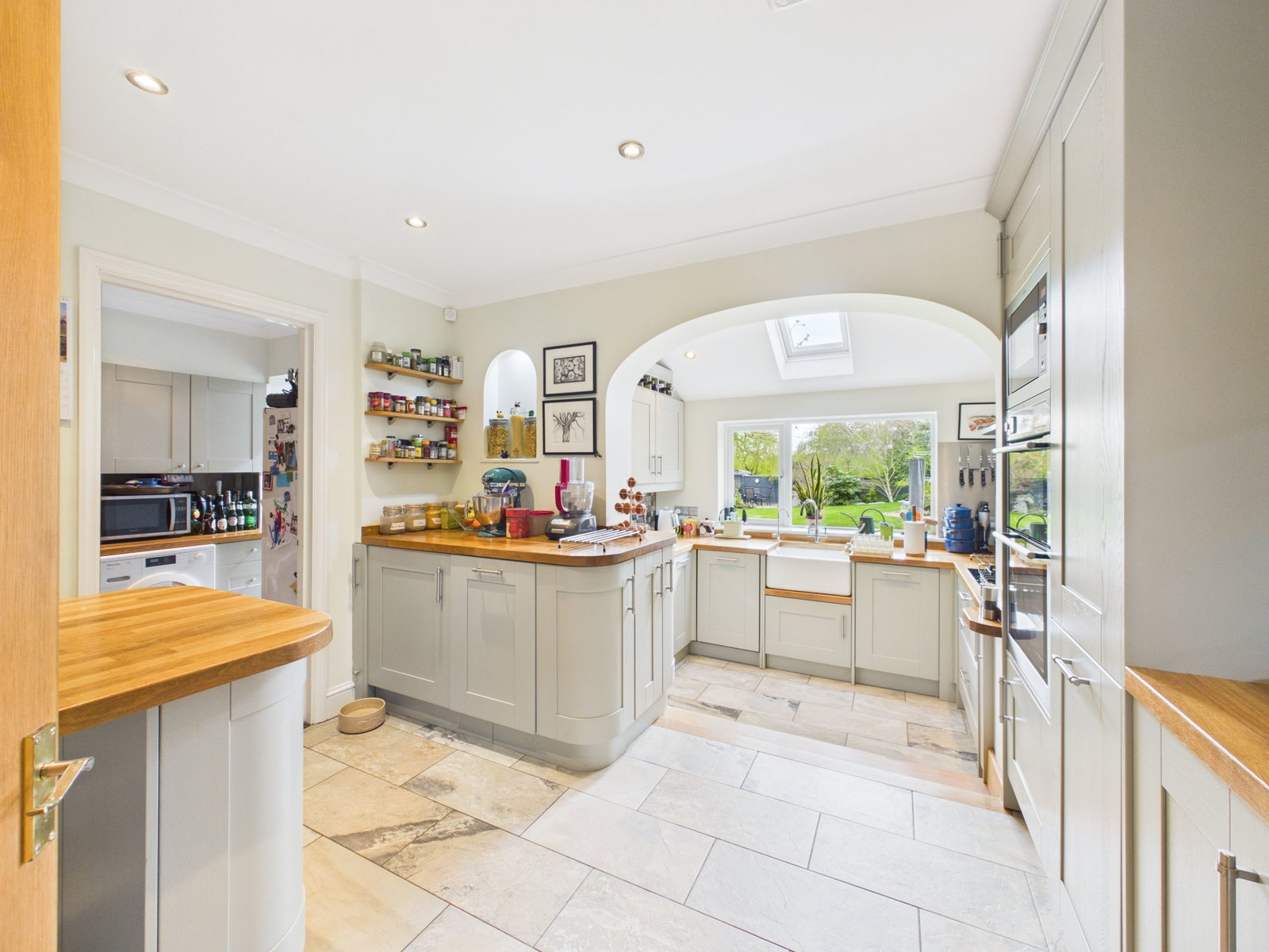 Detached House in Halstead