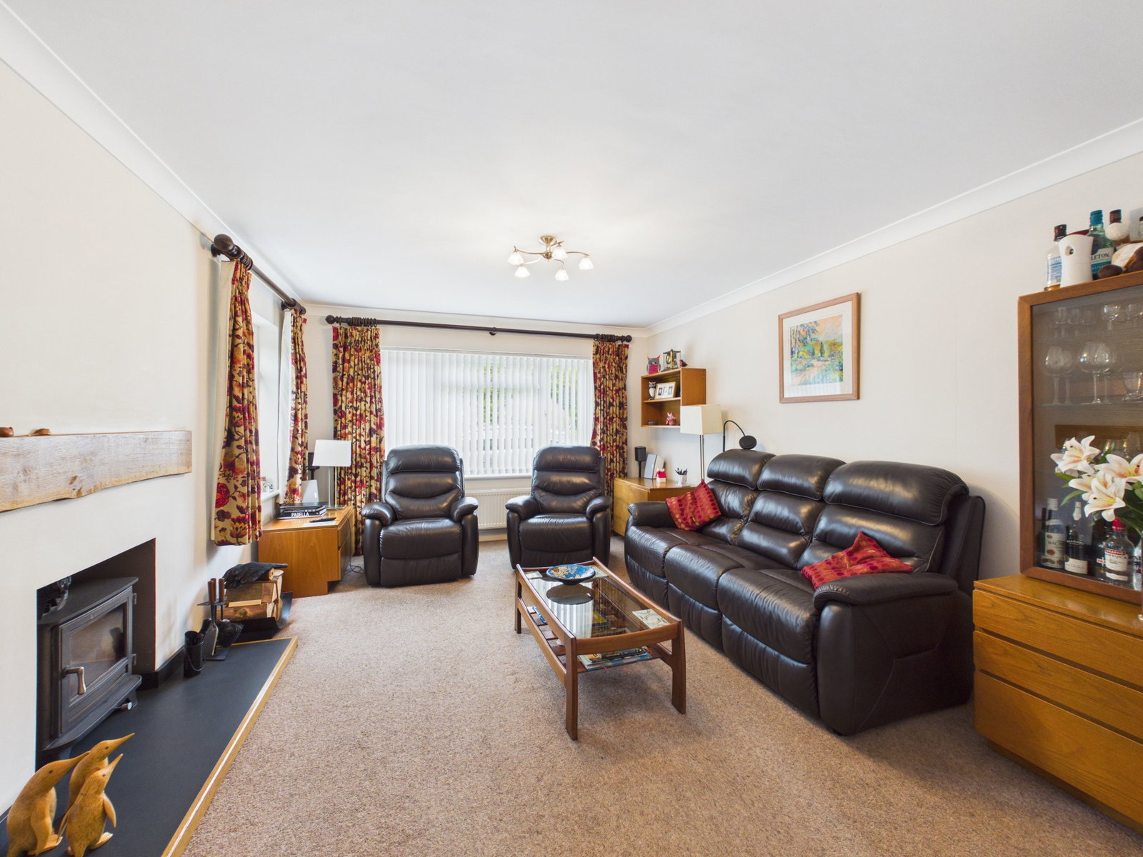 Detached House in Halstead