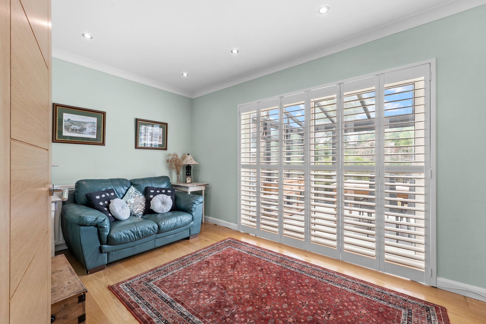 Detached House for sale in Chipstead, Cleave Prior, Outwood Lane, Chipstead, Surrey, CR5 3YF, 2309 m²