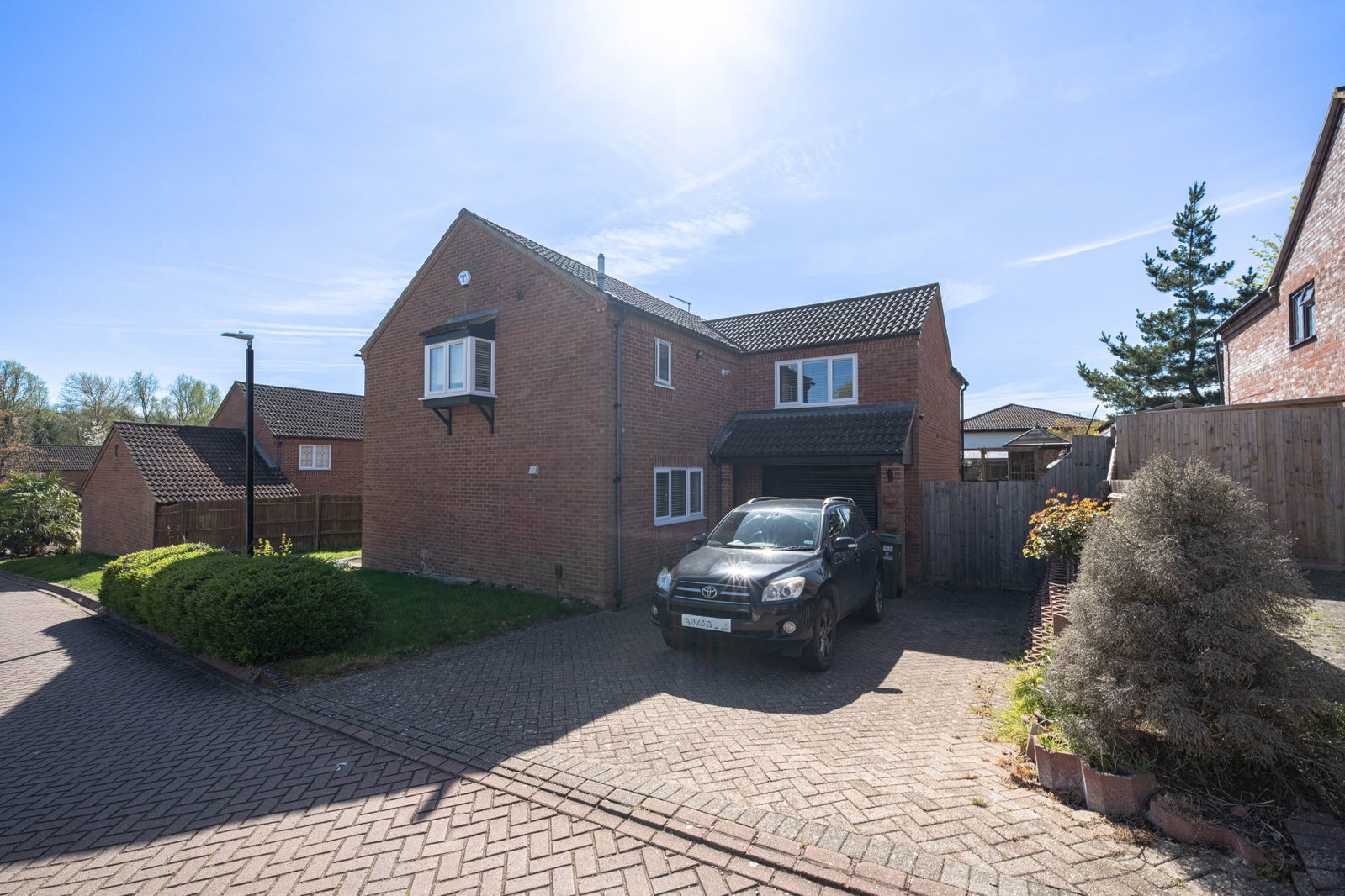 Detached House in Milton Keynes