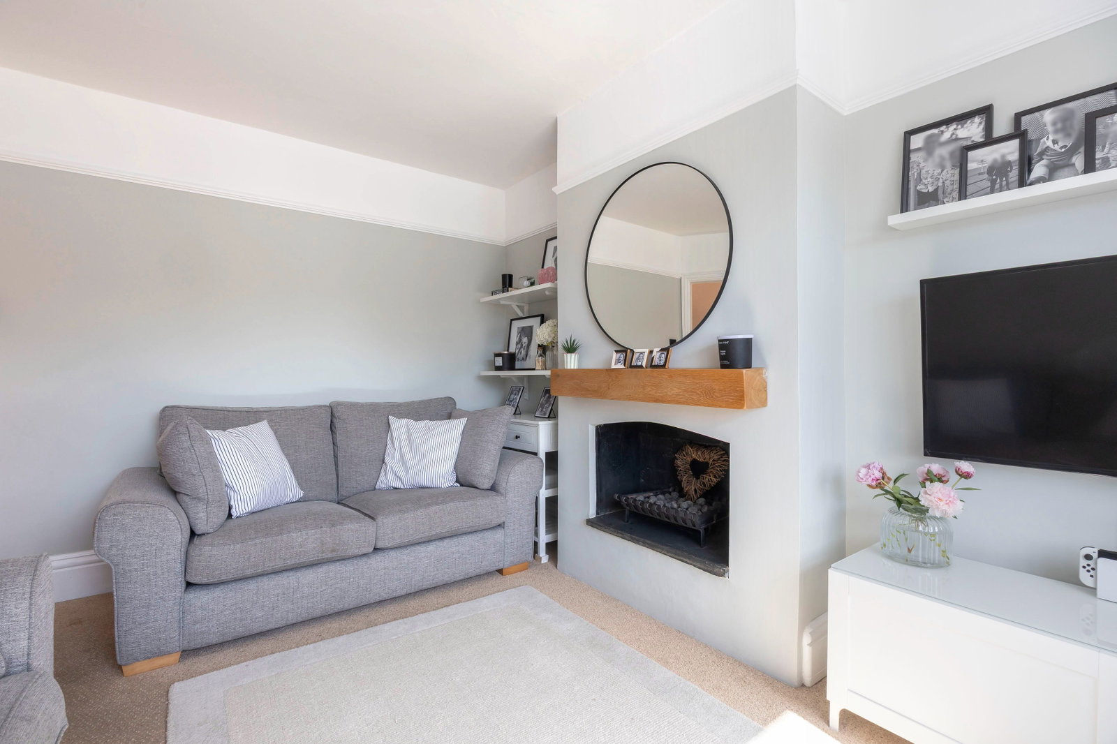Semi Detached House in Cheltenham